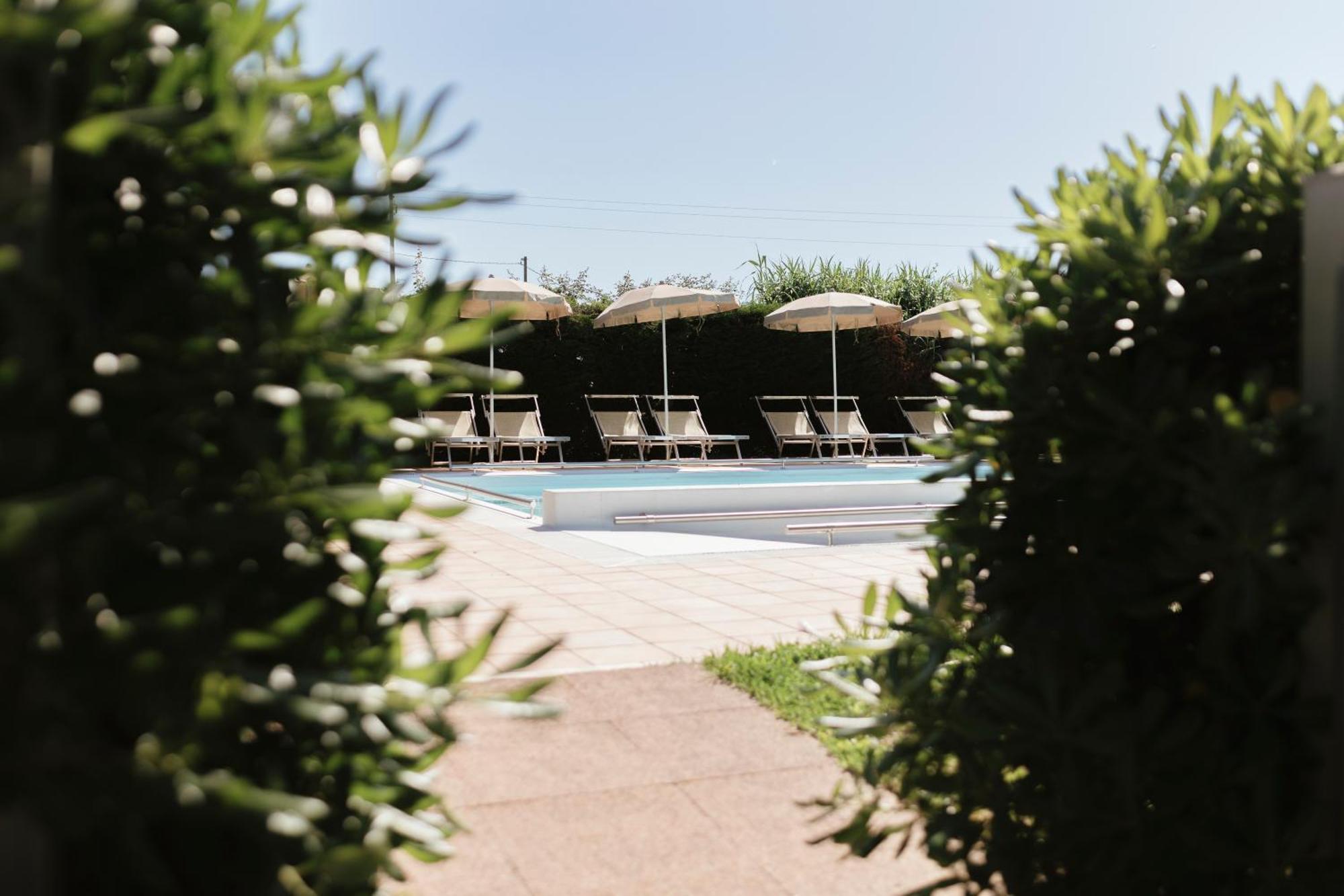 Villa Chiara 雷卡纳蒂港 外观 照片